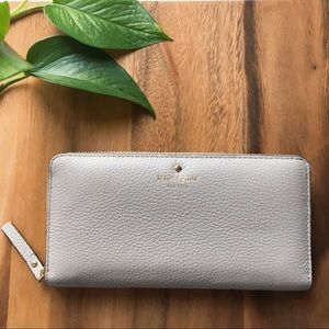 New Kate Spade Large Wallet ♠️